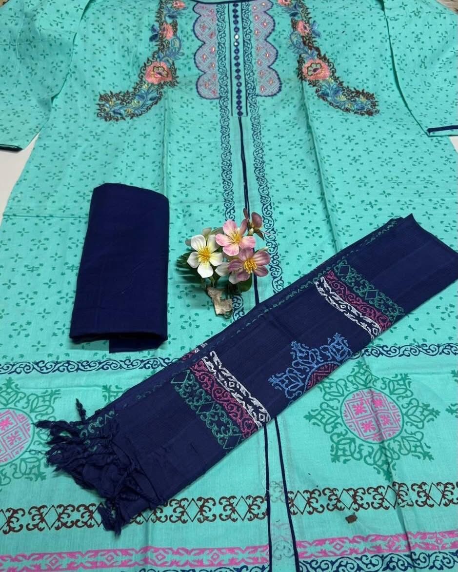 ব্লক থ্রি পিস