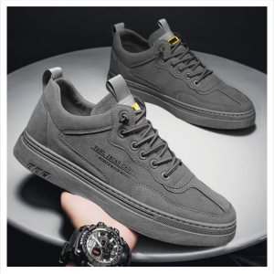 Men’s Shoe Made in China